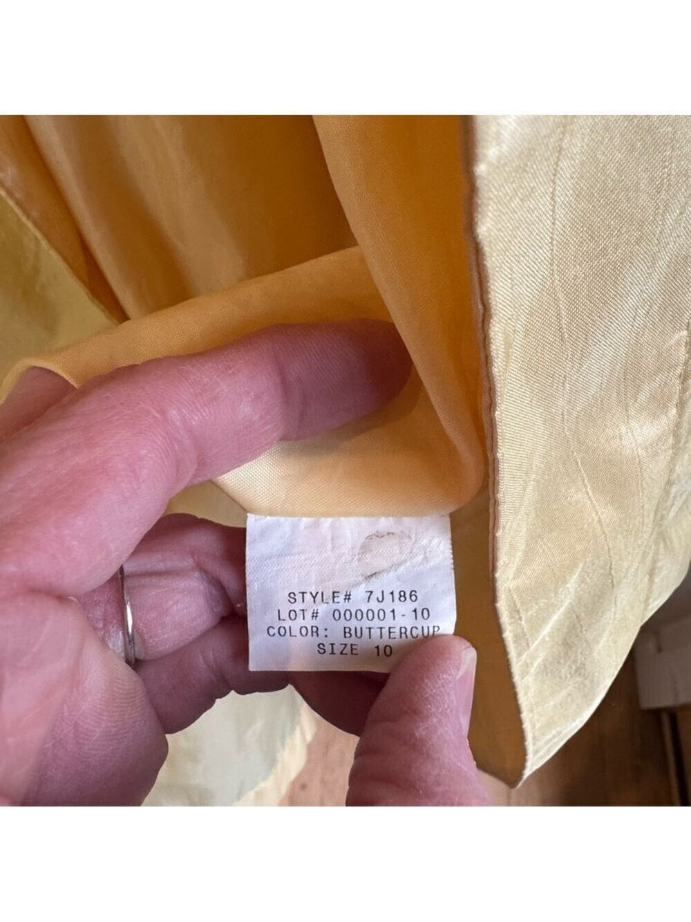 S. ROTHSCHILD Vintage Pleated Front Coat - Picture 10 of 13